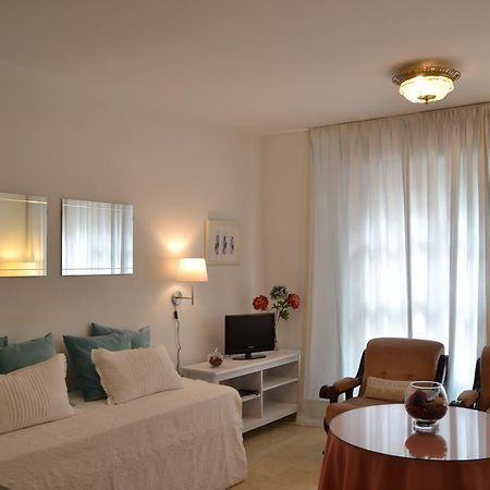 Apartamento Carlos Canal Sevilla Exterior foto
